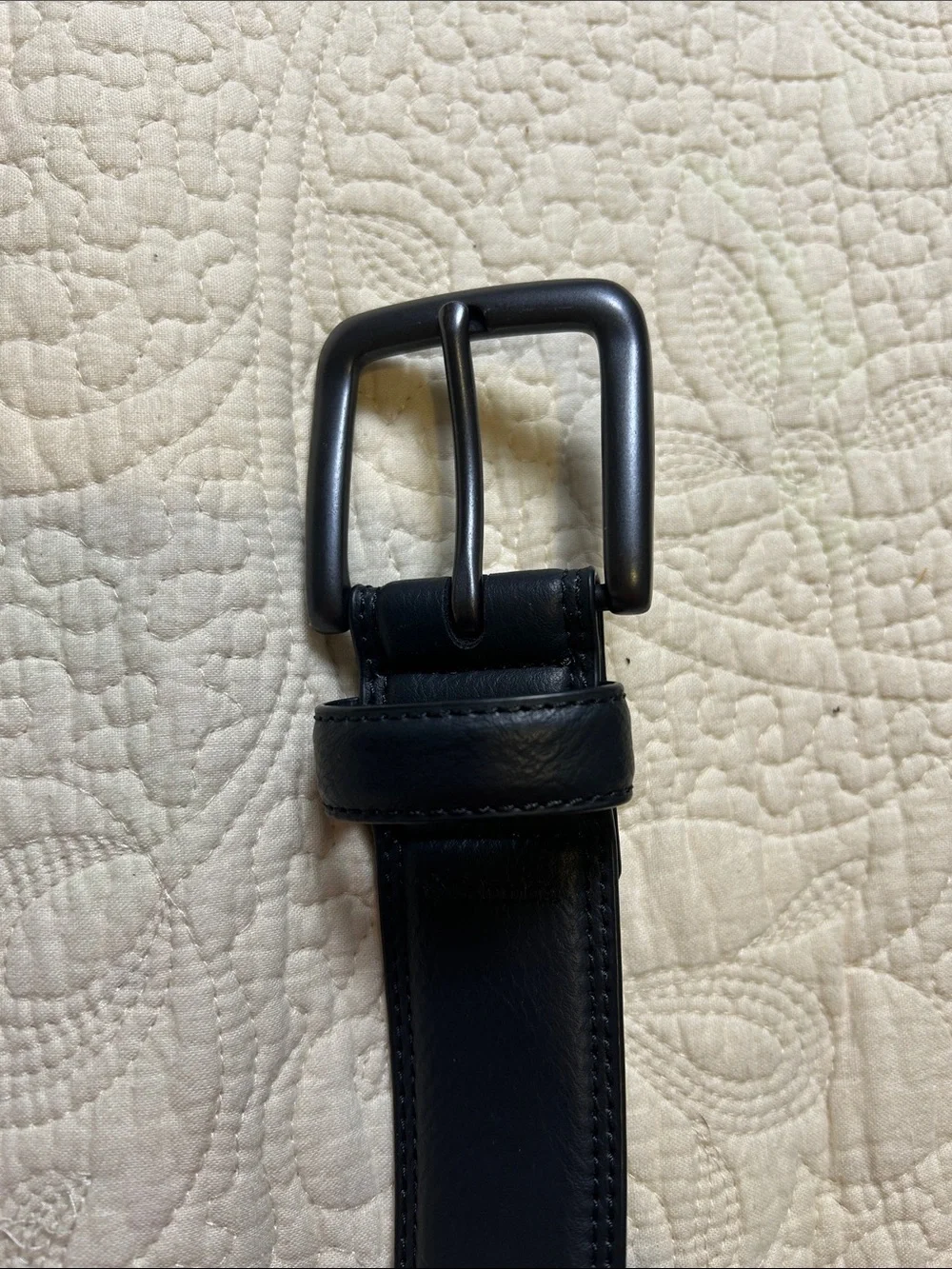 Columbia Black Leather Belt with Matte Silver Buckle